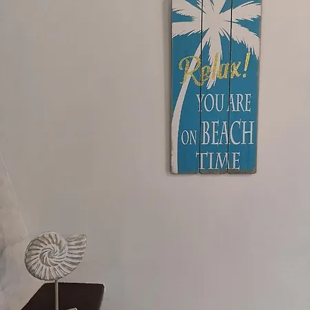 Relax Seaside House By Living In Blue *