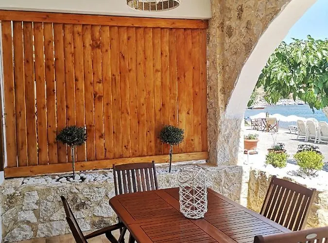 Relax Seaside House By Living In Blue *