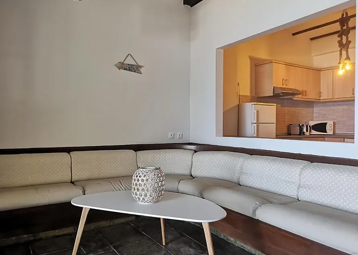 Relax Seaside House By Living In Blue