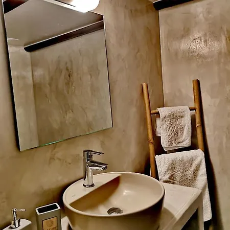 Relax Seaside House By Living In Blue בית נופש האראקי