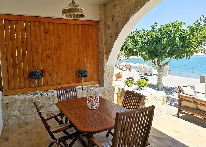 Relax Seaside House By Living In Blue